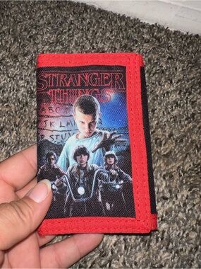 Stranger things men’s wallet